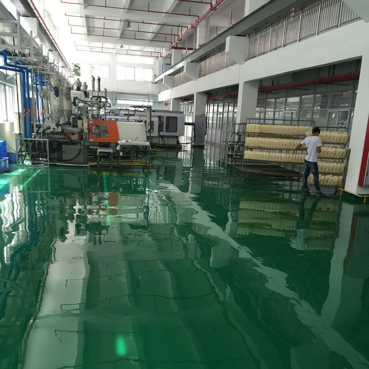廈門地坪漆,環氧樹脂地坪廠家_滄晟地坪漆:地坪漆施工師傅的經驗分享